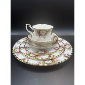 Royal Albert Celebration 6 Piece Place Setting Bone China Made in England